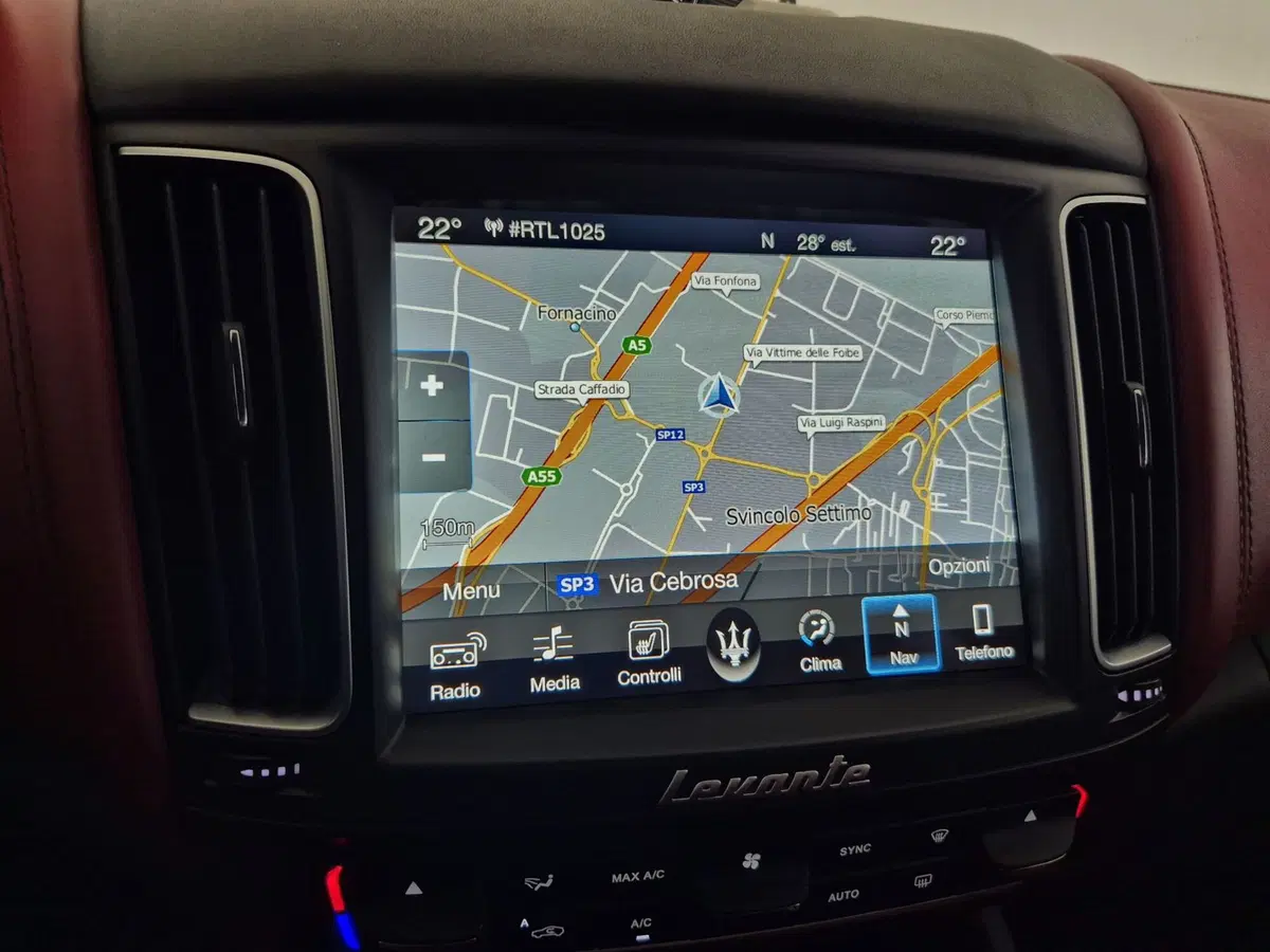 Maserati Levante usata a Torino (12)