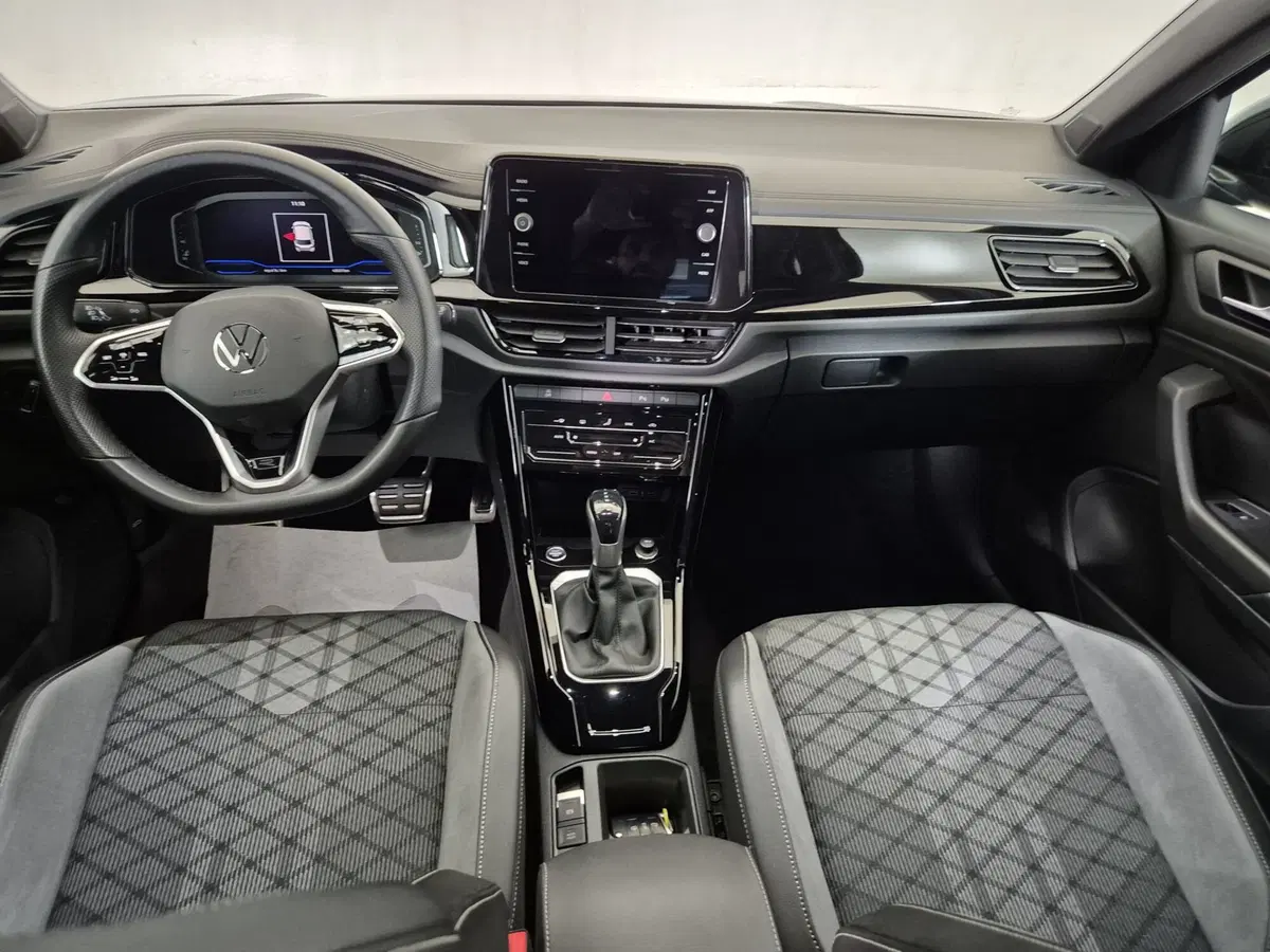 Volkswagen T-Roc usata a Torino (7)