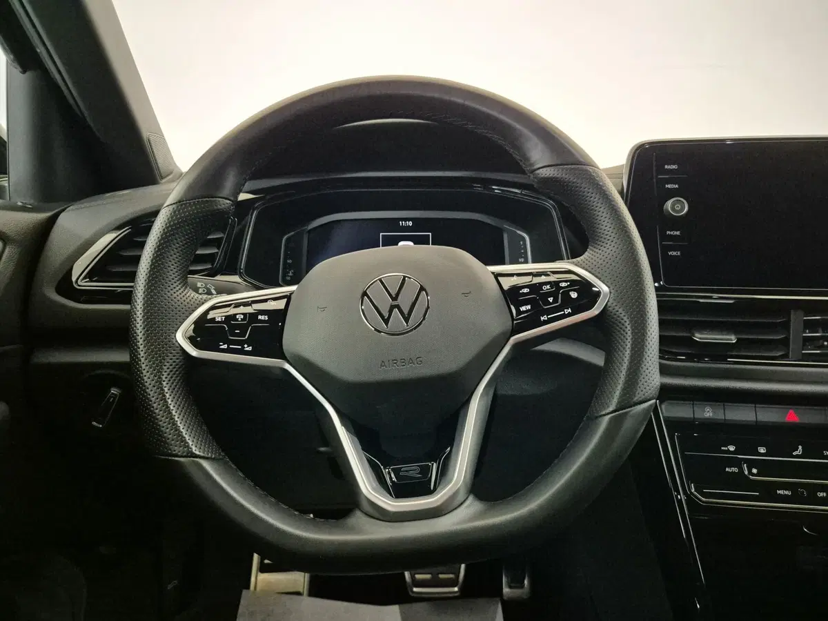 Volkswagen T-Roc usata a Torino (8)