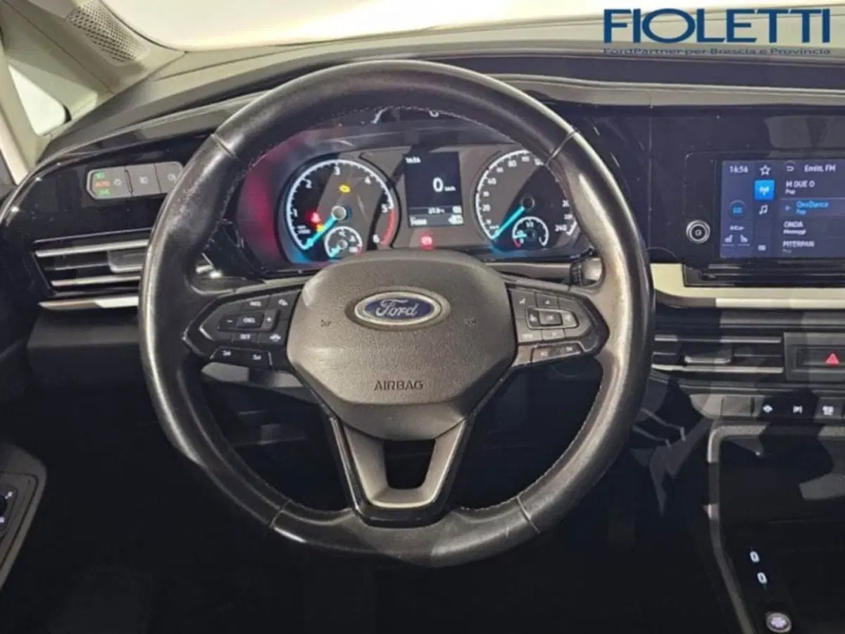Ford Tourneo Connect usata a Brescia (7)