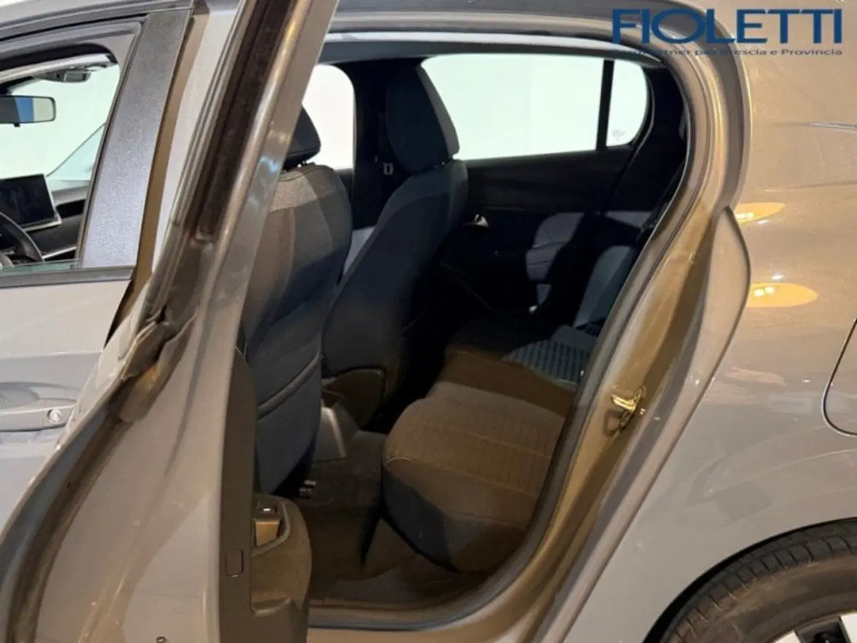 Peugeot 208 usata a Brescia (11)