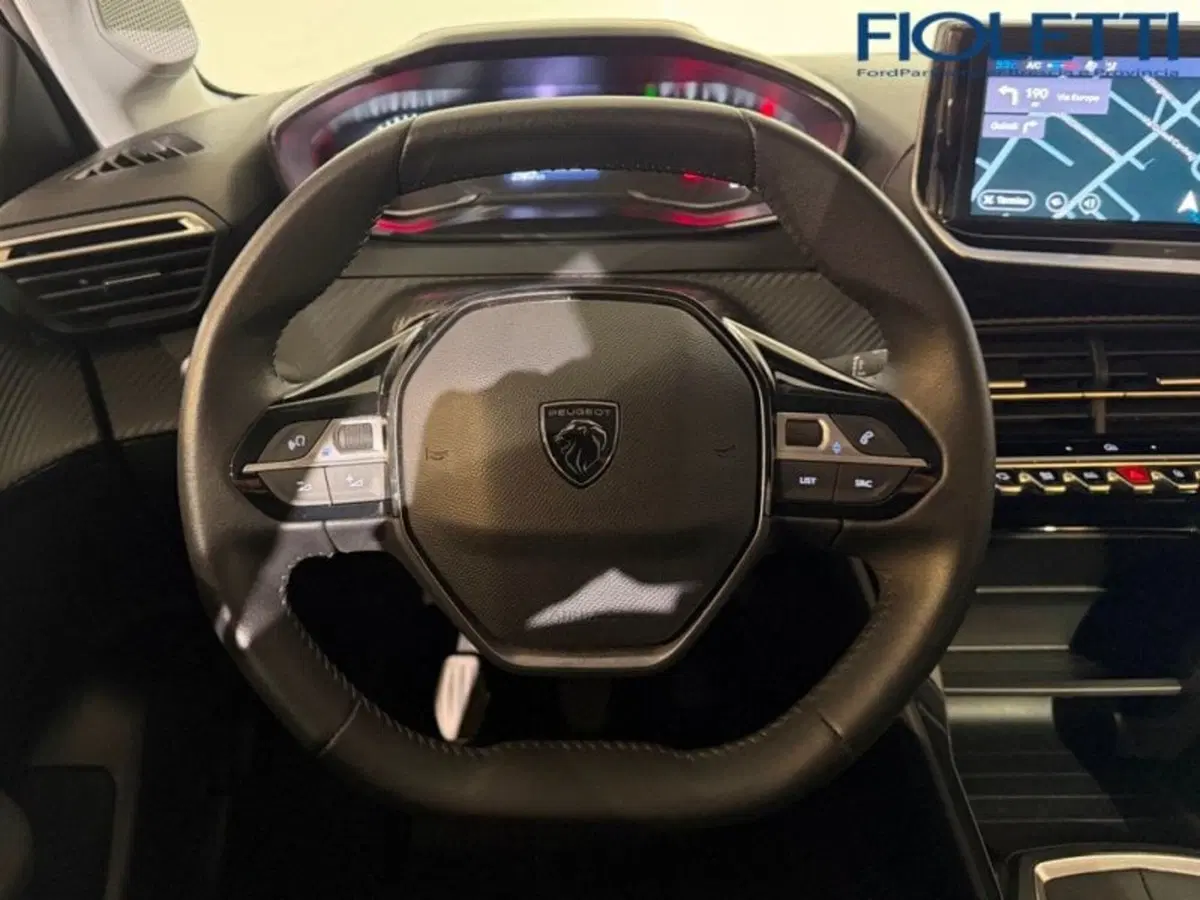 Peugeot 208 usata a Brescia (6)
