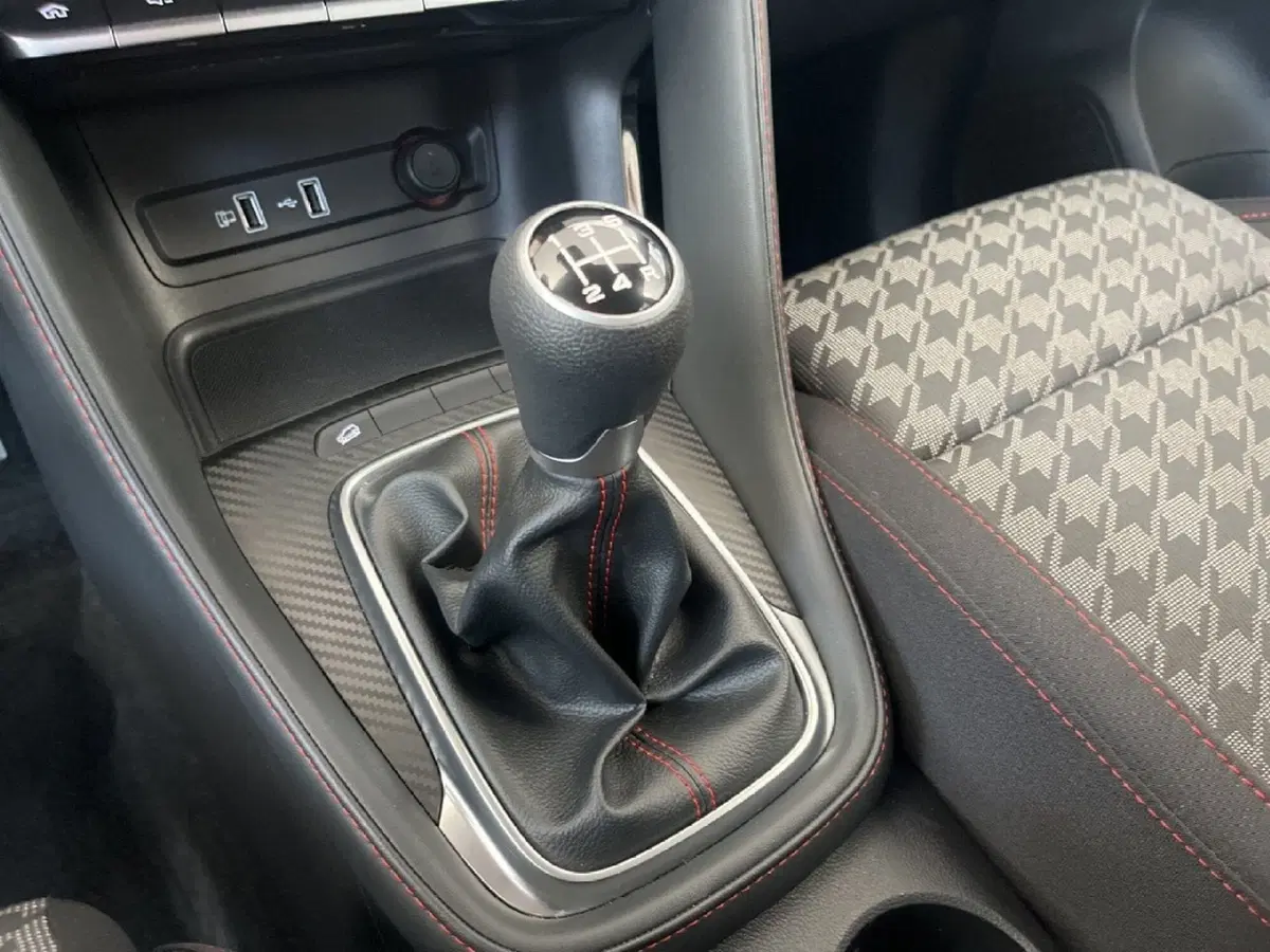 Mg ZS usata a Torino (13)