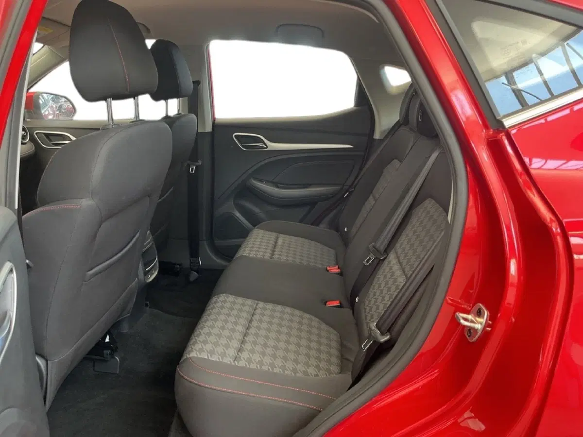 Mg ZS usata a Torino (9)