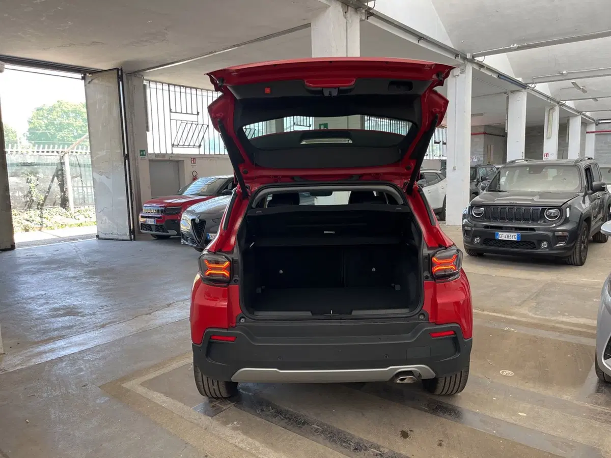 Jeep Avenger usata a Torino (7)
