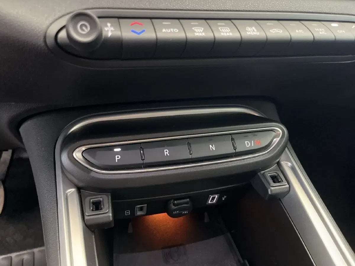 Jeep Avenger usata a Torino (13)