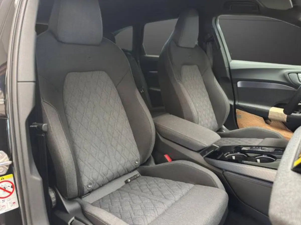 Audi A5 Avant nuova a Milano (12)