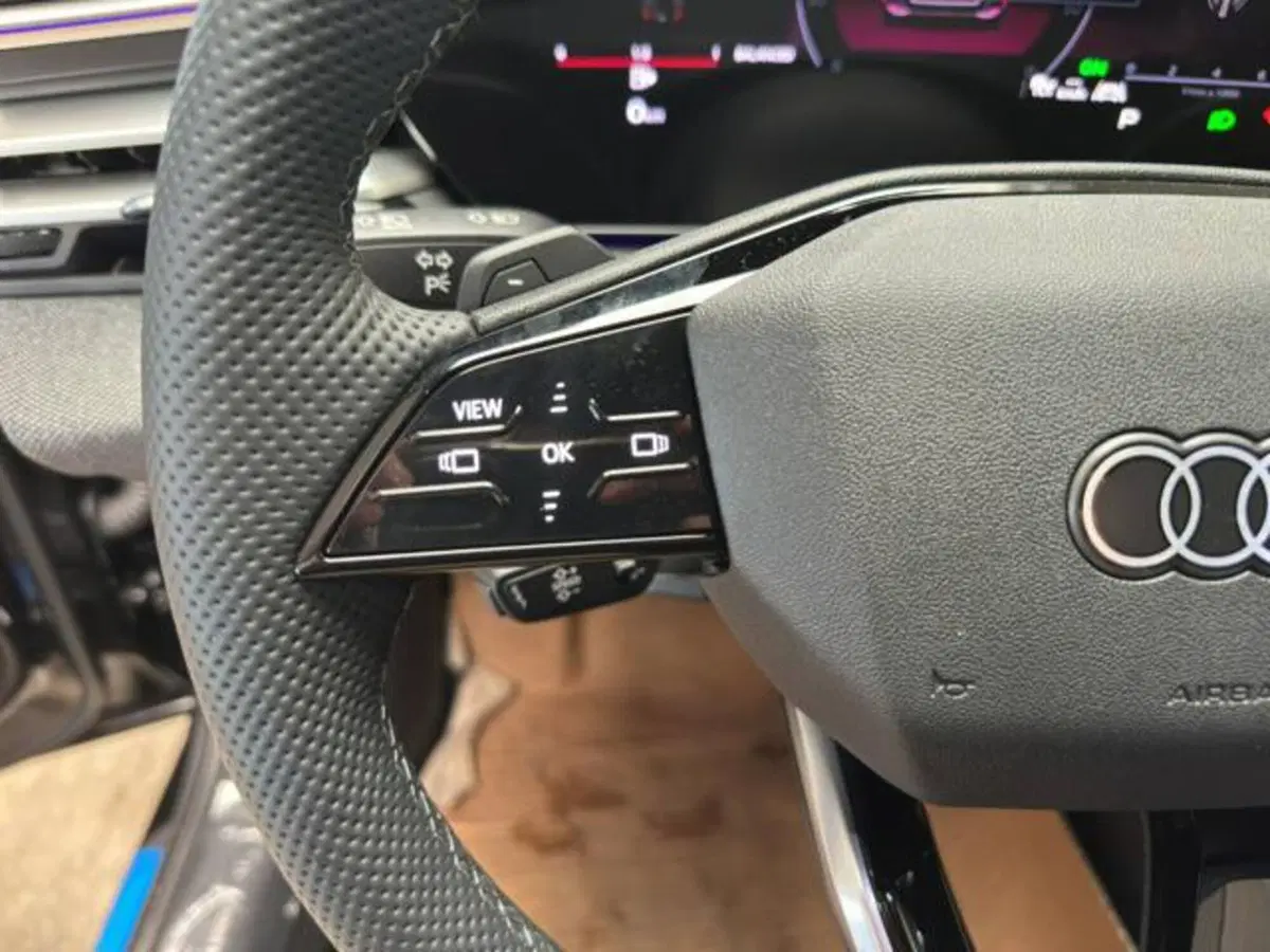 Audi A5 Avant nuova a Milano (13)