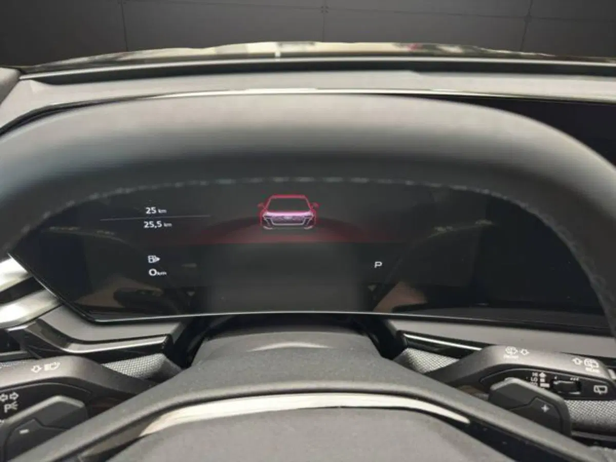 Audi A5 Avant nuova a Milano (15)
