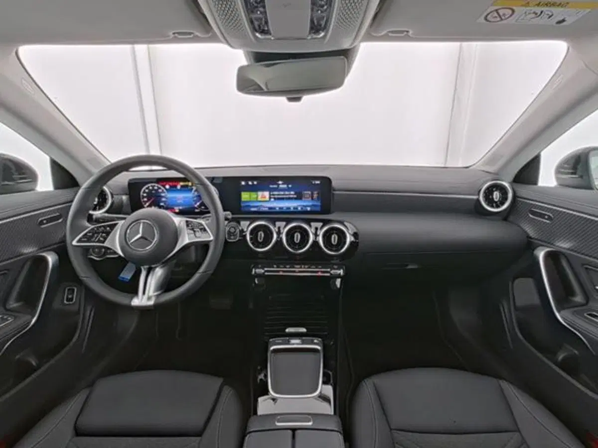 Mercedes-Benz CLA usata a Milano (4)