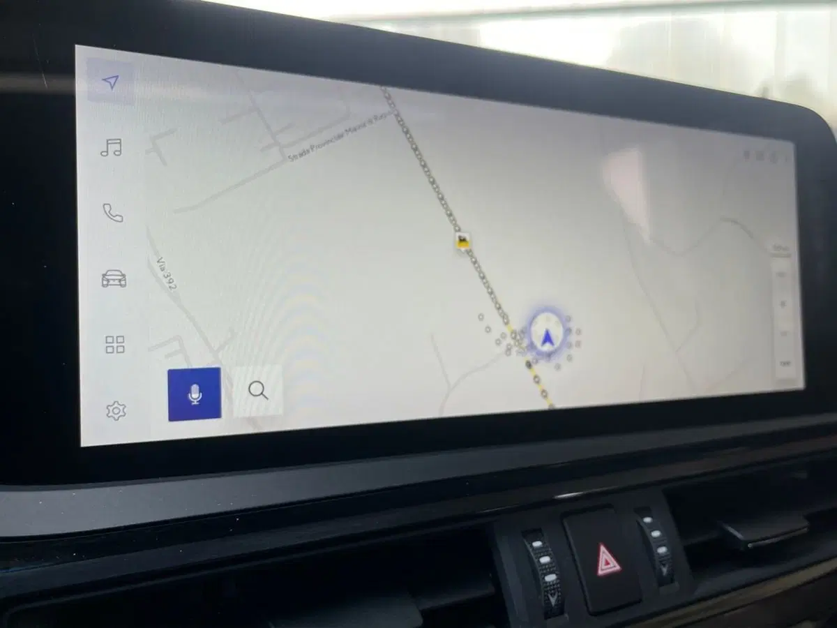 Lexus ES usata a Catania (10)