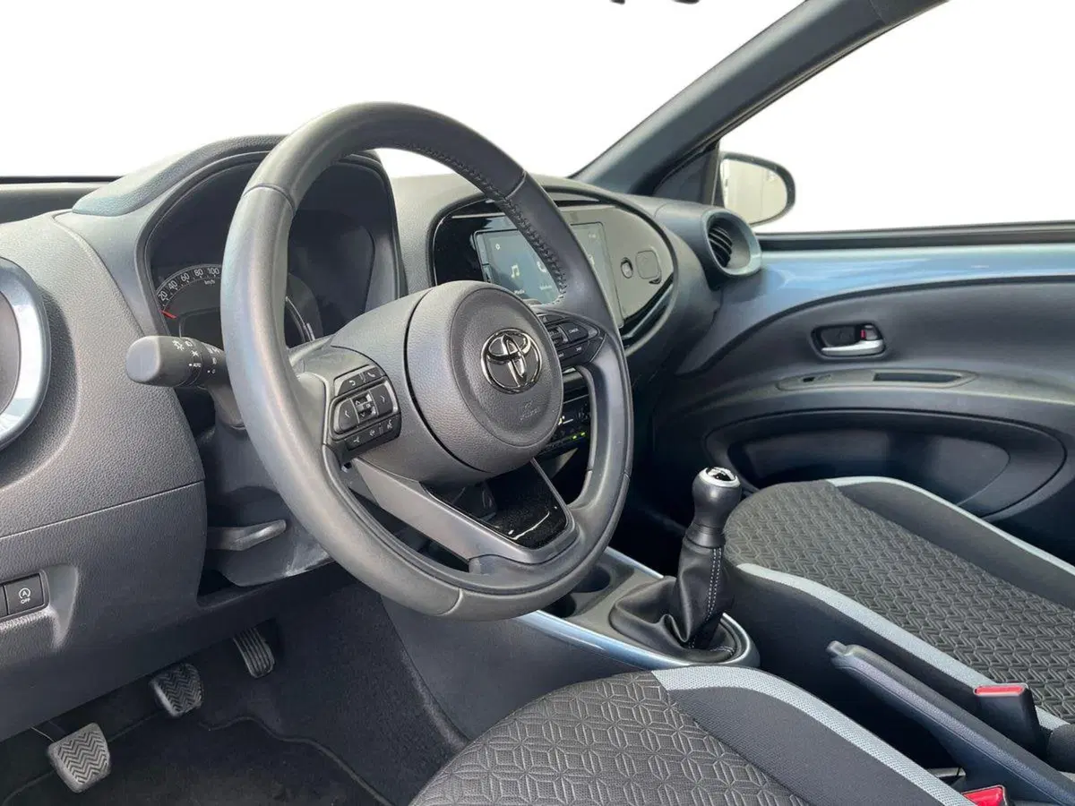 Toyota Aygo X usata a Ragusa (7)