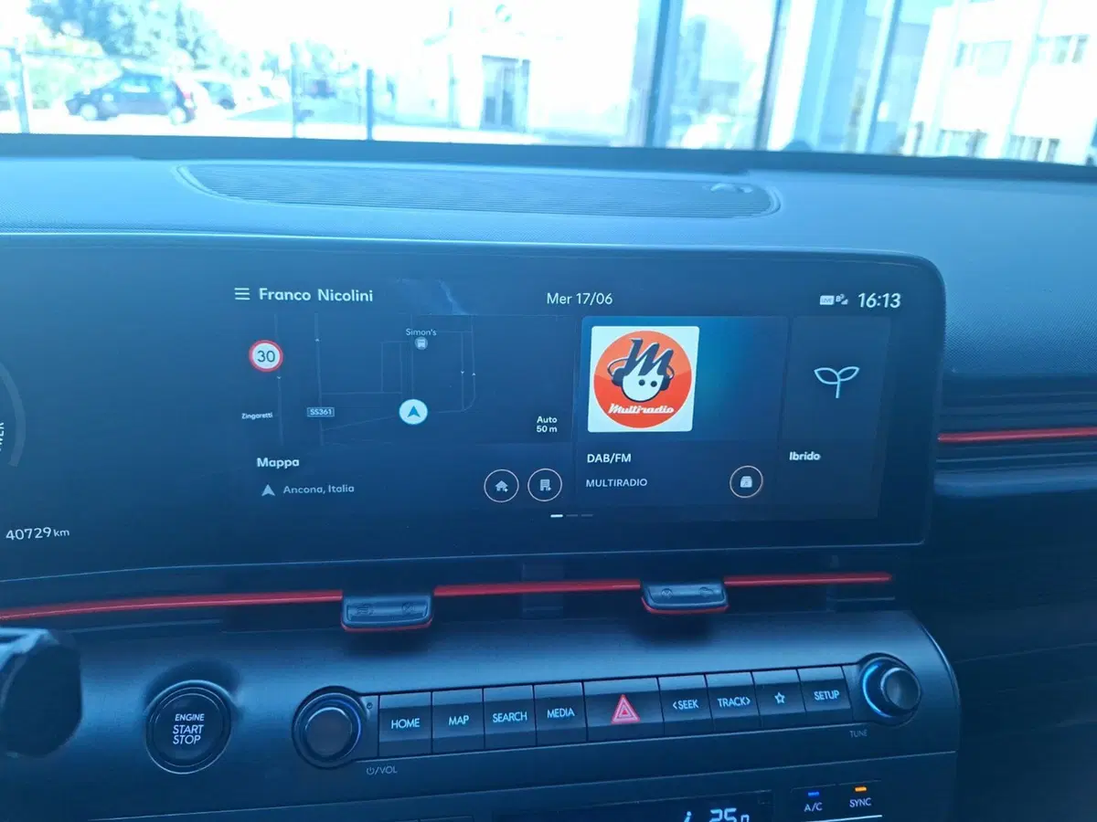 Hyundai Kona usata a Ancona (20)