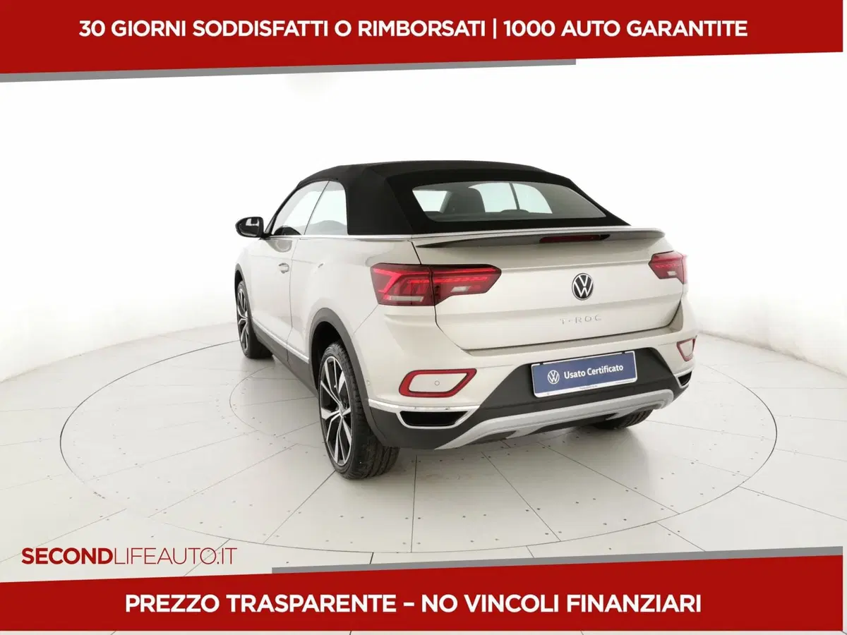 Volkswagen T-Roc Cabrio nuova a Chieti (15)