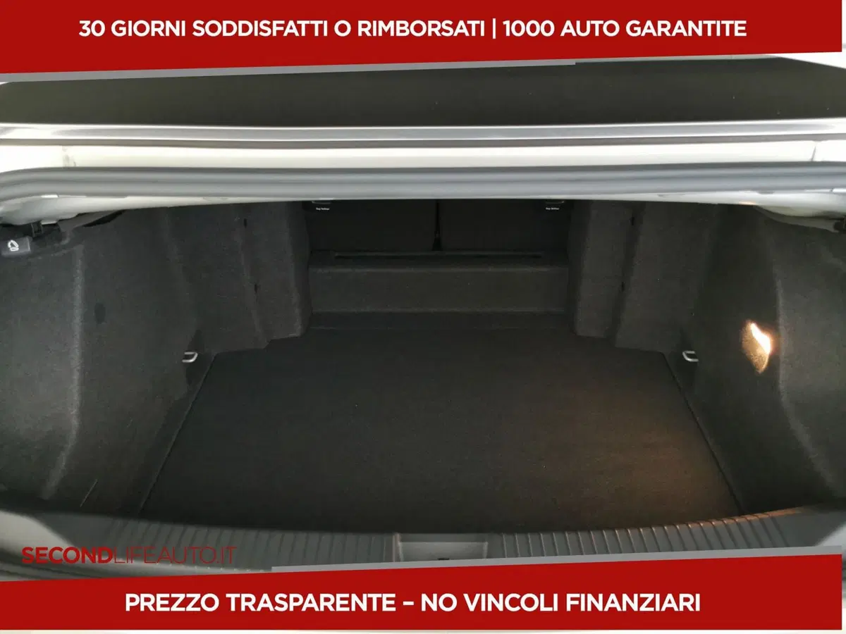 Volkswagen T-Roc Cabrio nuova a Chieti (7)