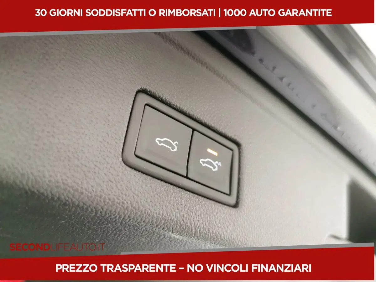 Volkswagen Touareg usata a Chieti (15)