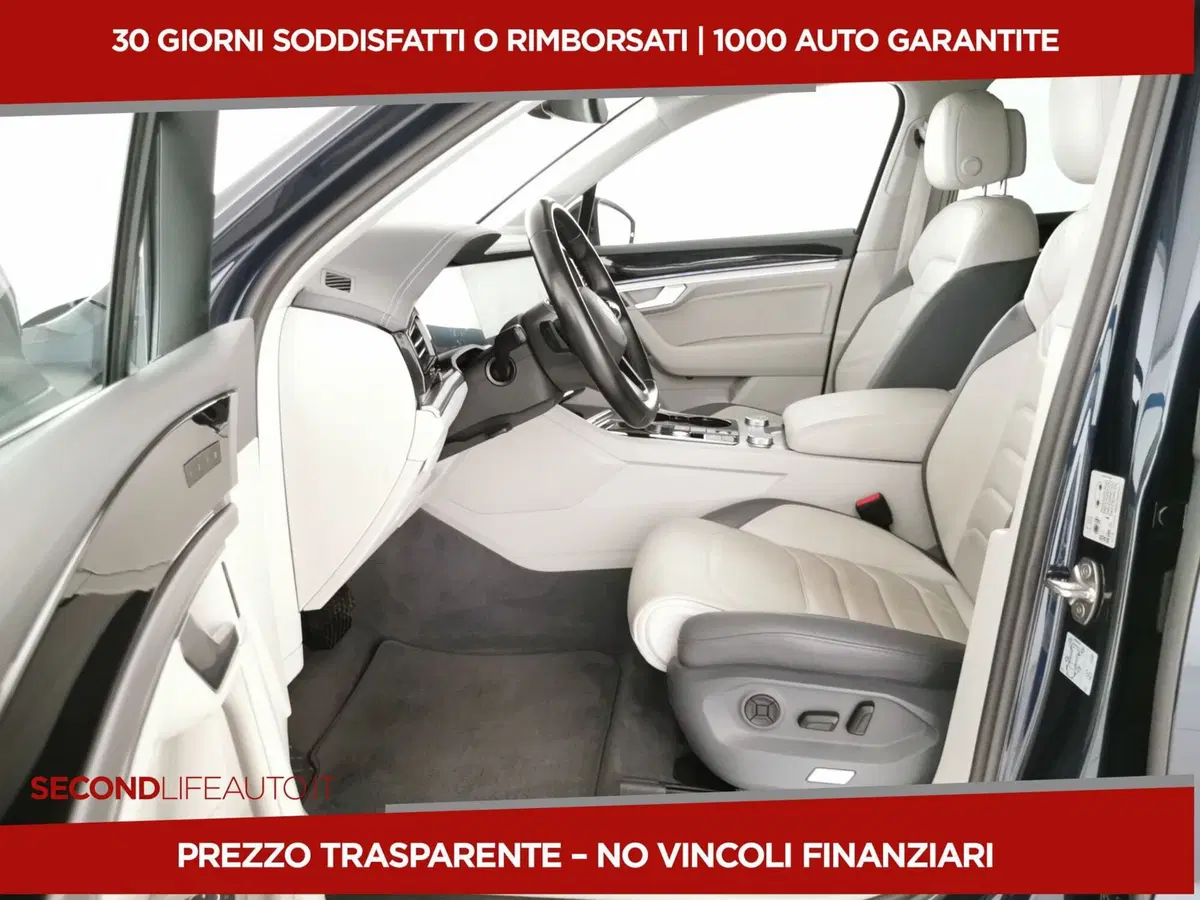 Volkswagen Touareg usata a Chieti (17)