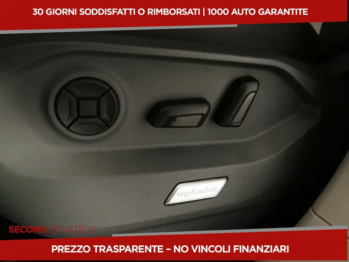 Volkswagen Touareg usata a Chieti (19)