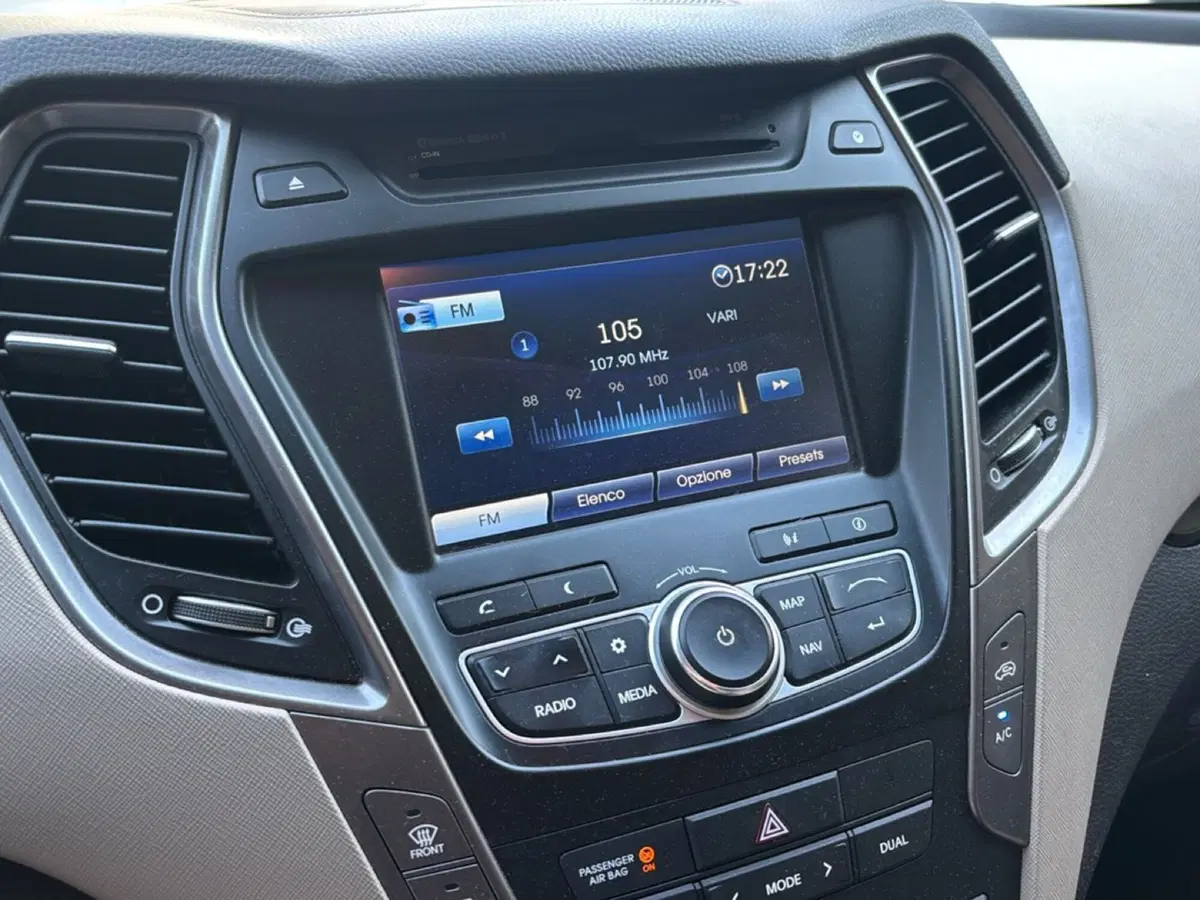 Hyundai Santa Fe usata a Bologna (13)