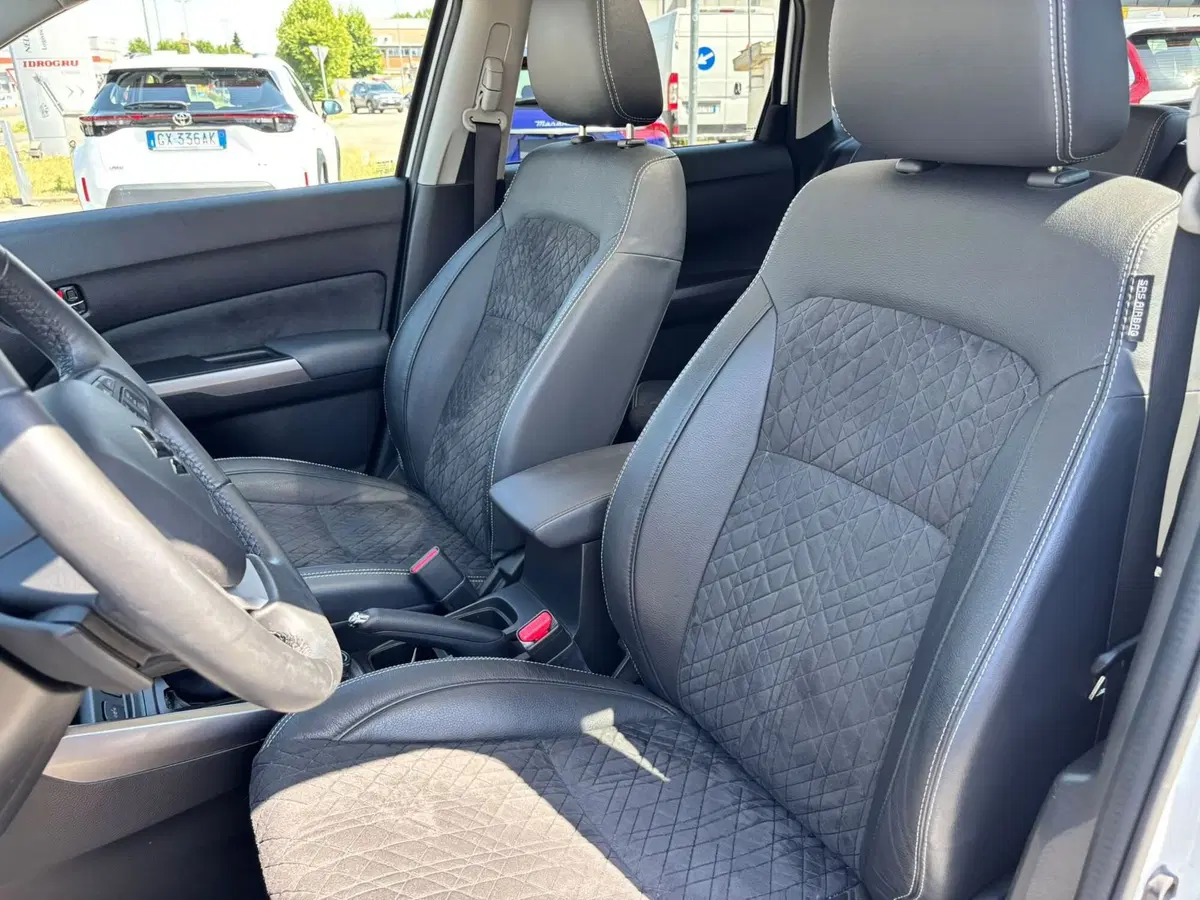 Suzuki Vitara usata a Modena (12)