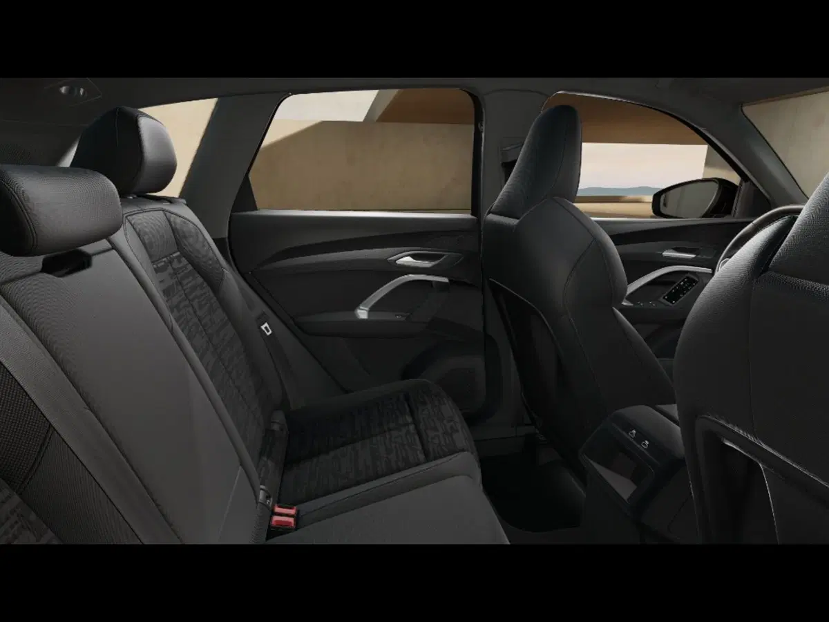 Audi Q5 nuova a Livorno (10)