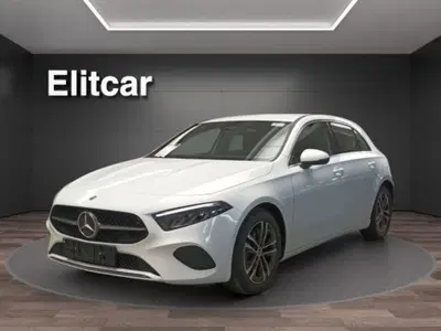 Mercedes-Benz Classe A Sedan 180 Progressive Advanced Plus auto del 2025 usata a Dormelletto