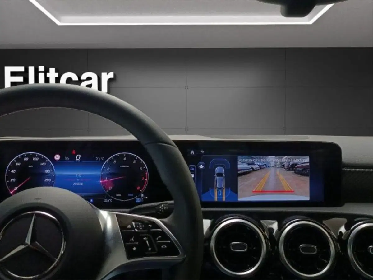 Mercedes-Benz Classe A Sedan usata a Novara (15)