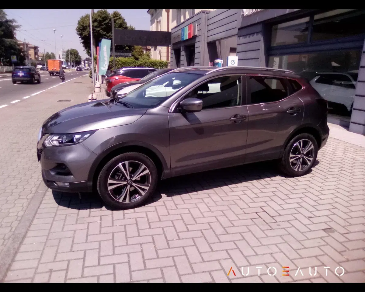 Nissan Qashqai usata a Parma (2)