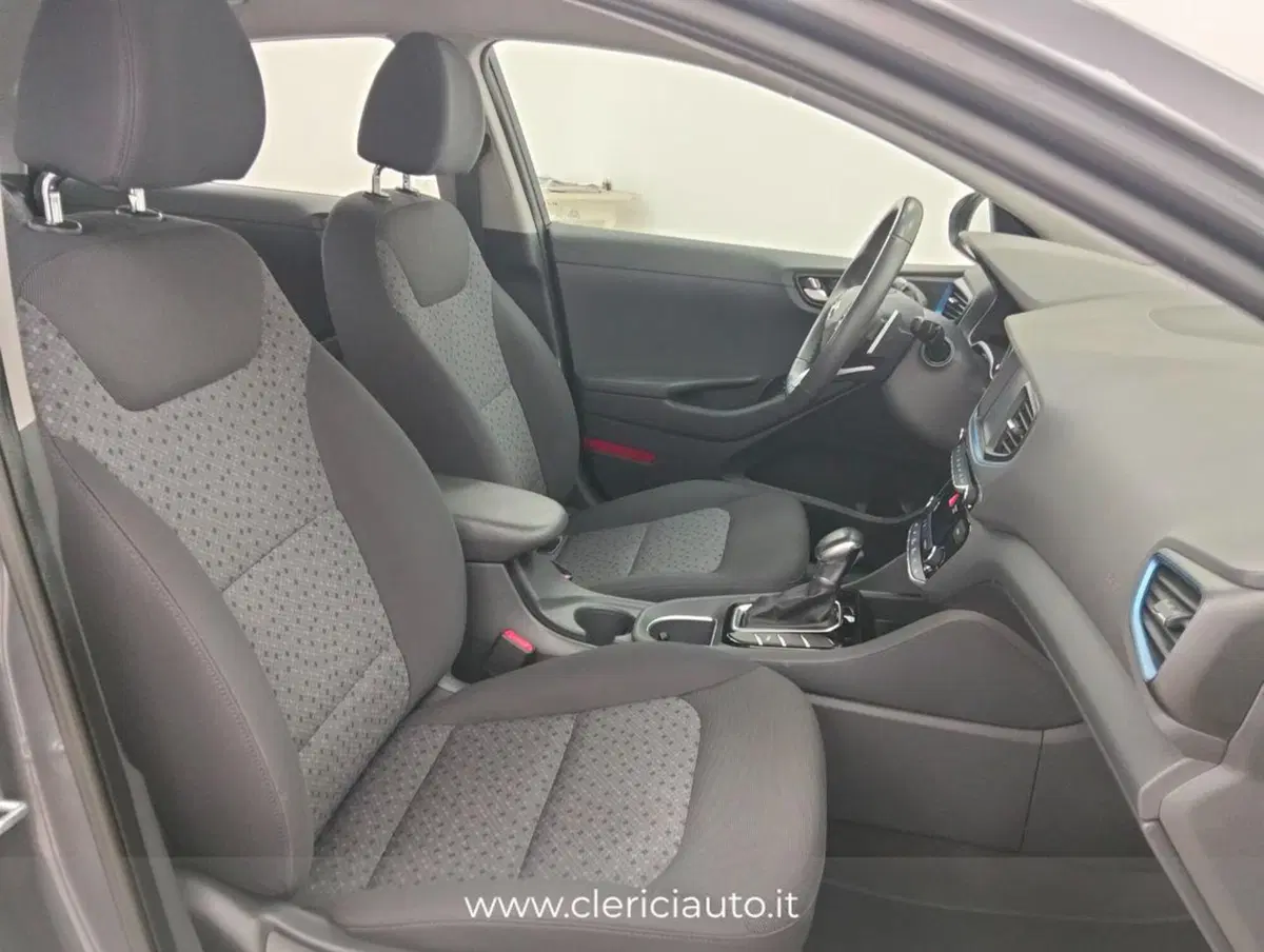 Hyundai Ioniq usata a Como (3)