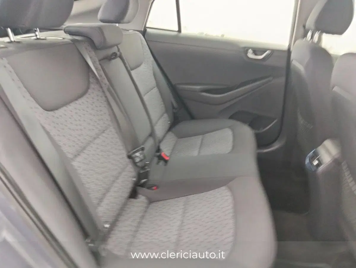 Hyundai Ioniq usata a Como (5)