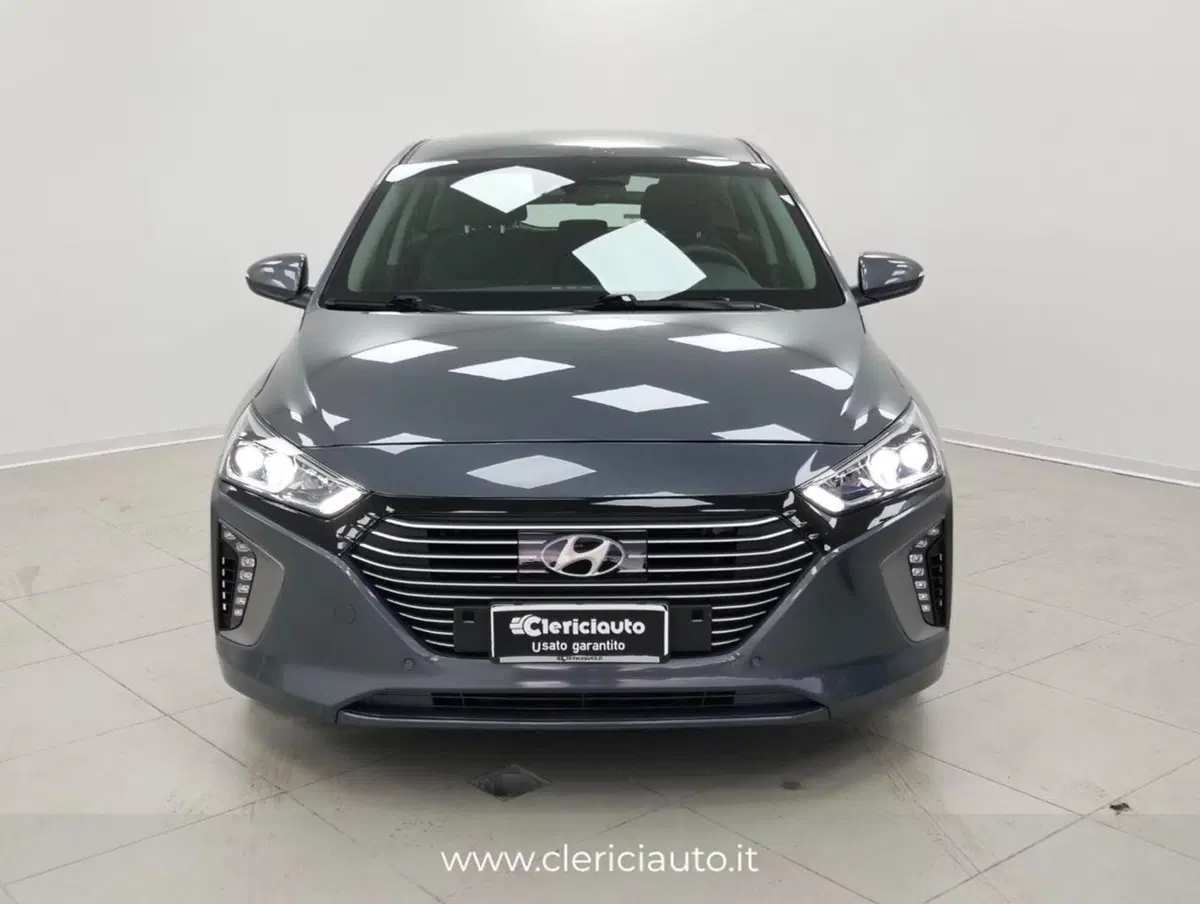 Hyundai Ioniq usata a Como (6)