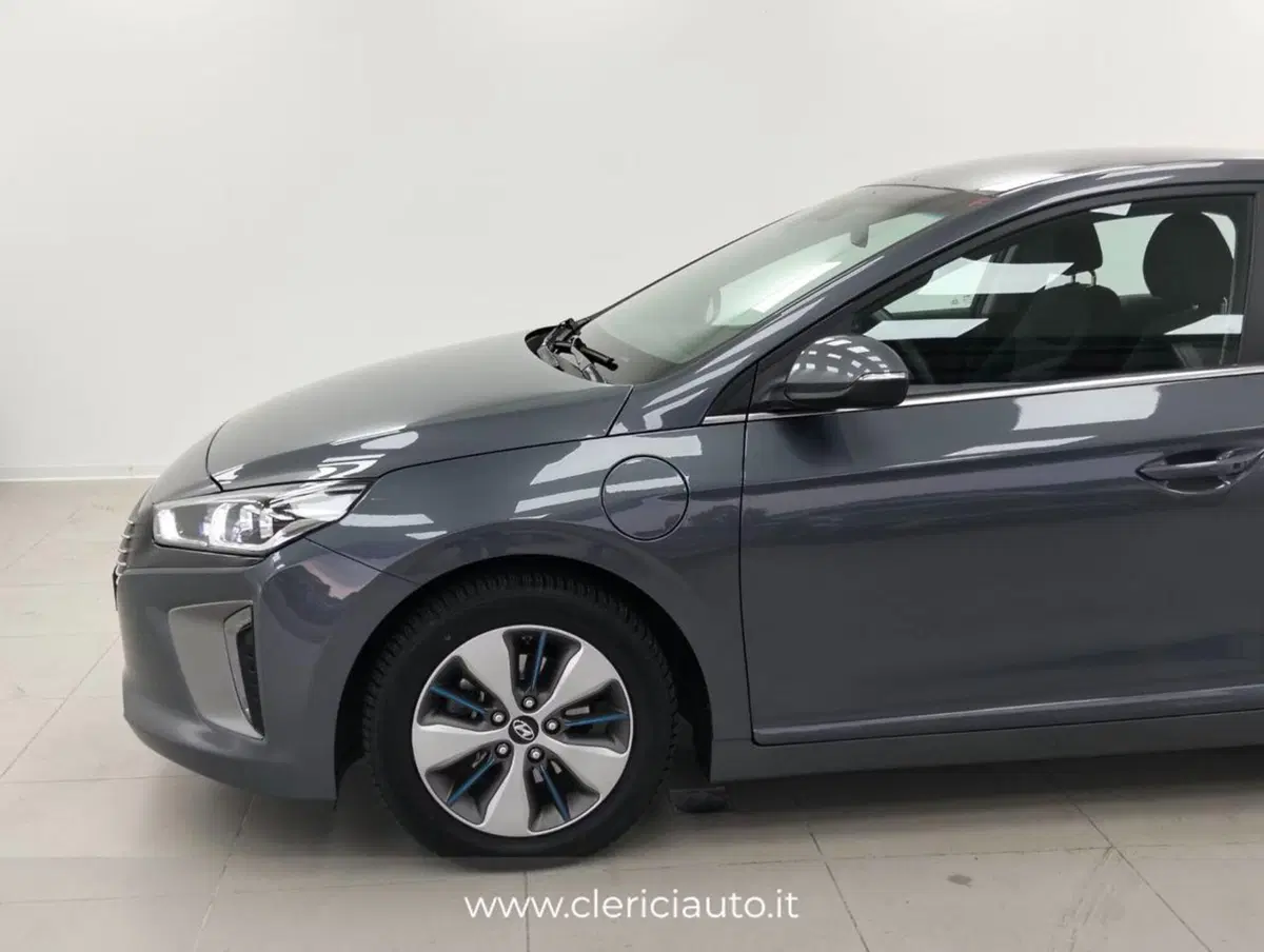 Hyundai Ioniq usata a Como (9)