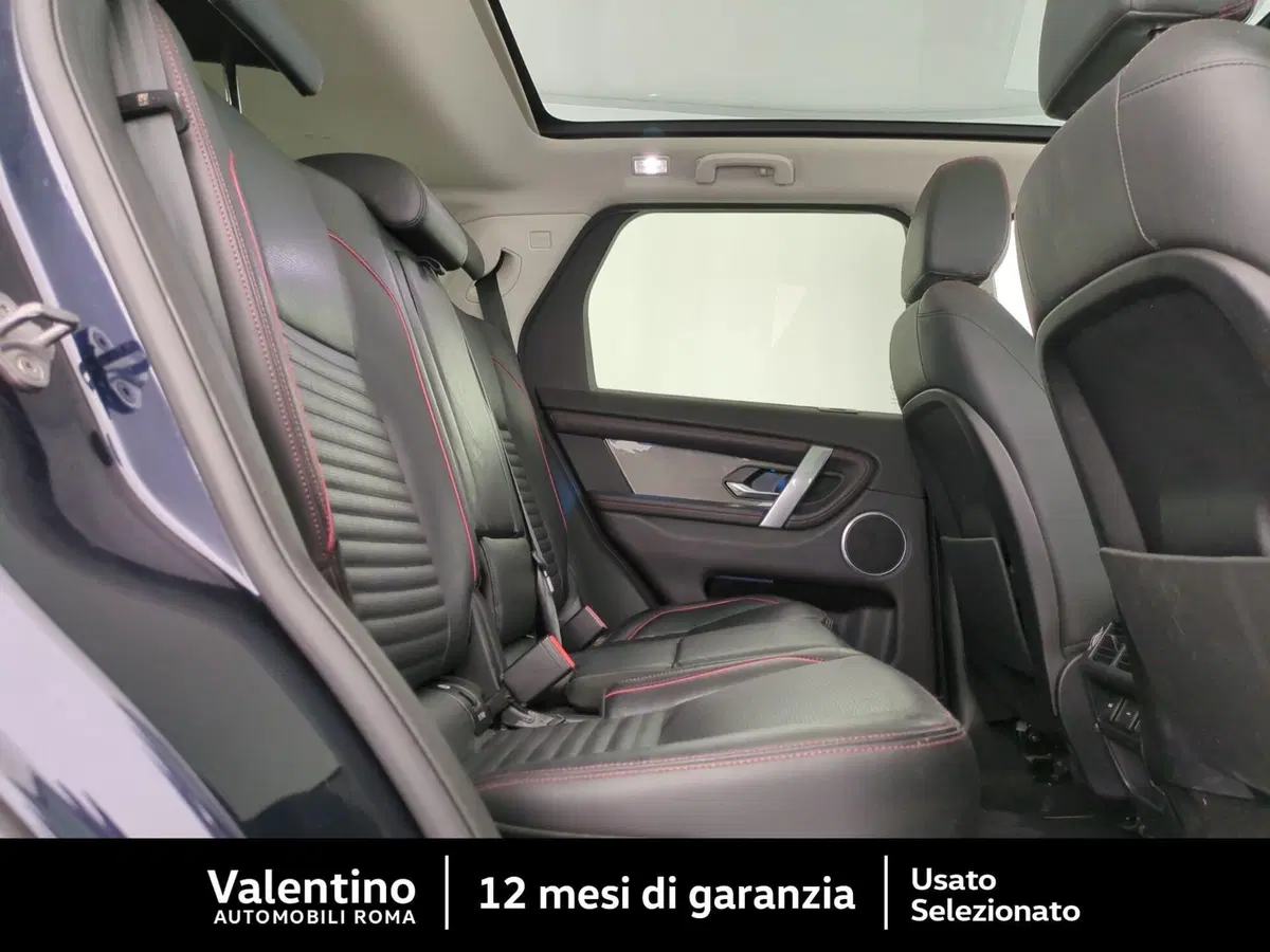 Land Rover Discovery Sport usata a Roma (12)