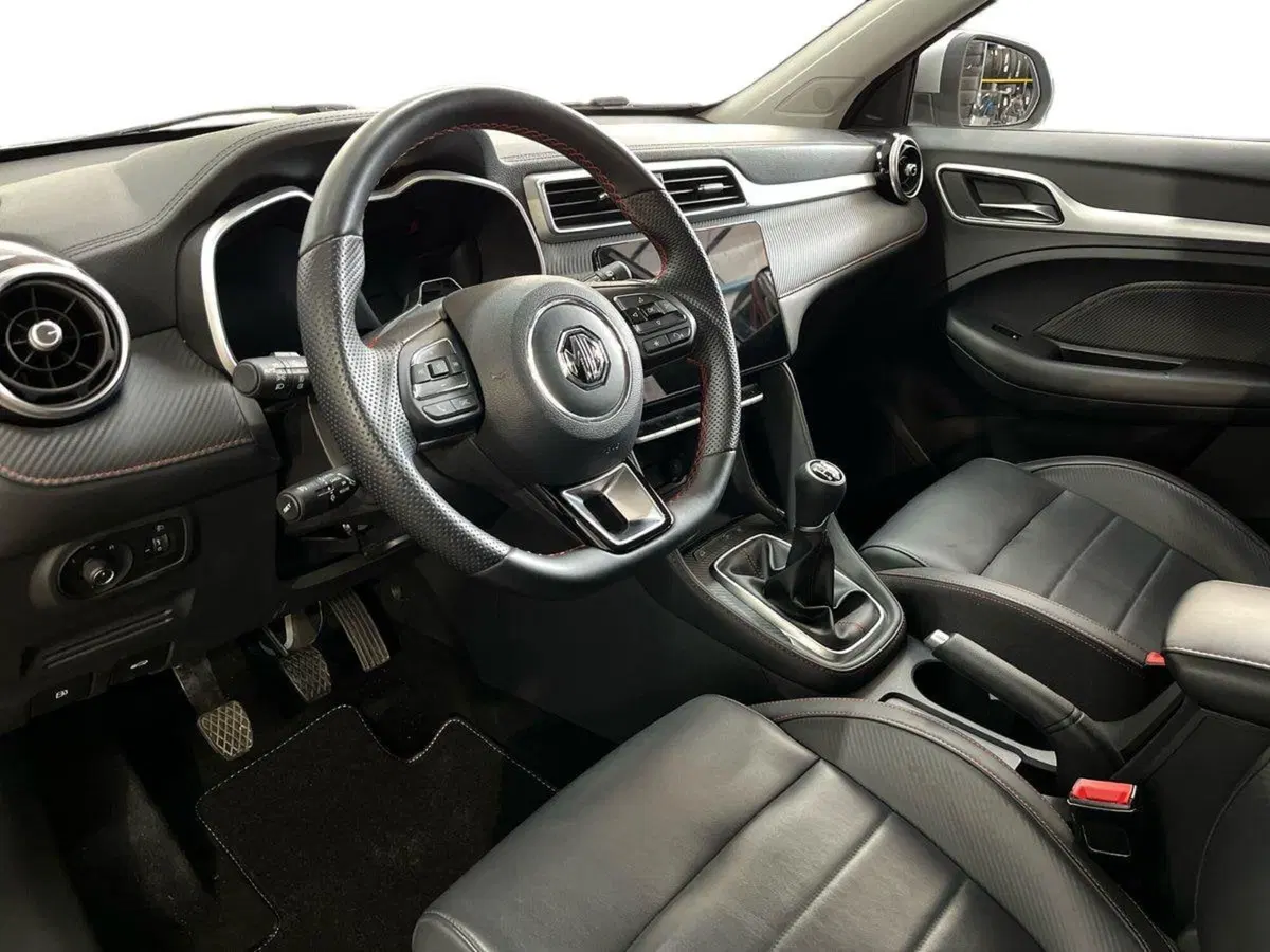 Mg ZS usata a Bari (10)