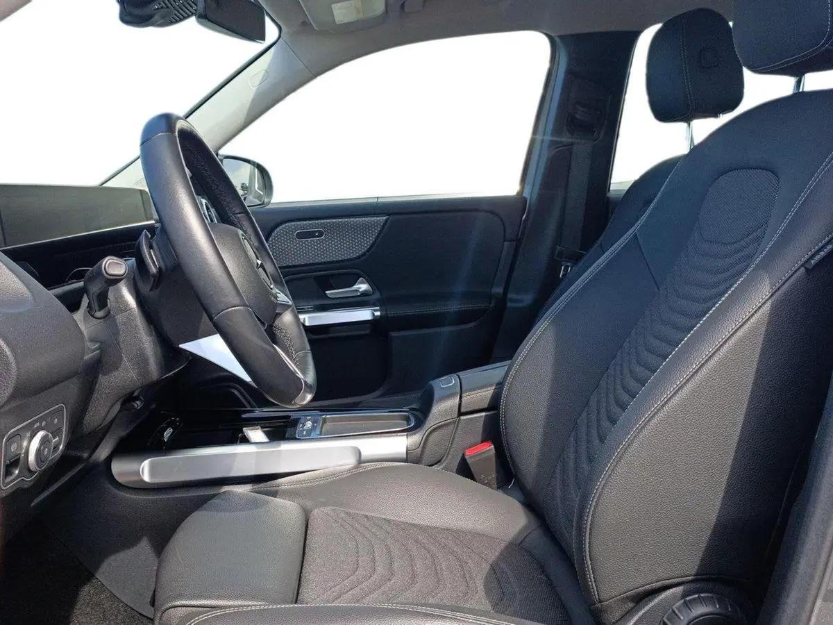 Mercedes-Benz GLB usata a Bari (10)