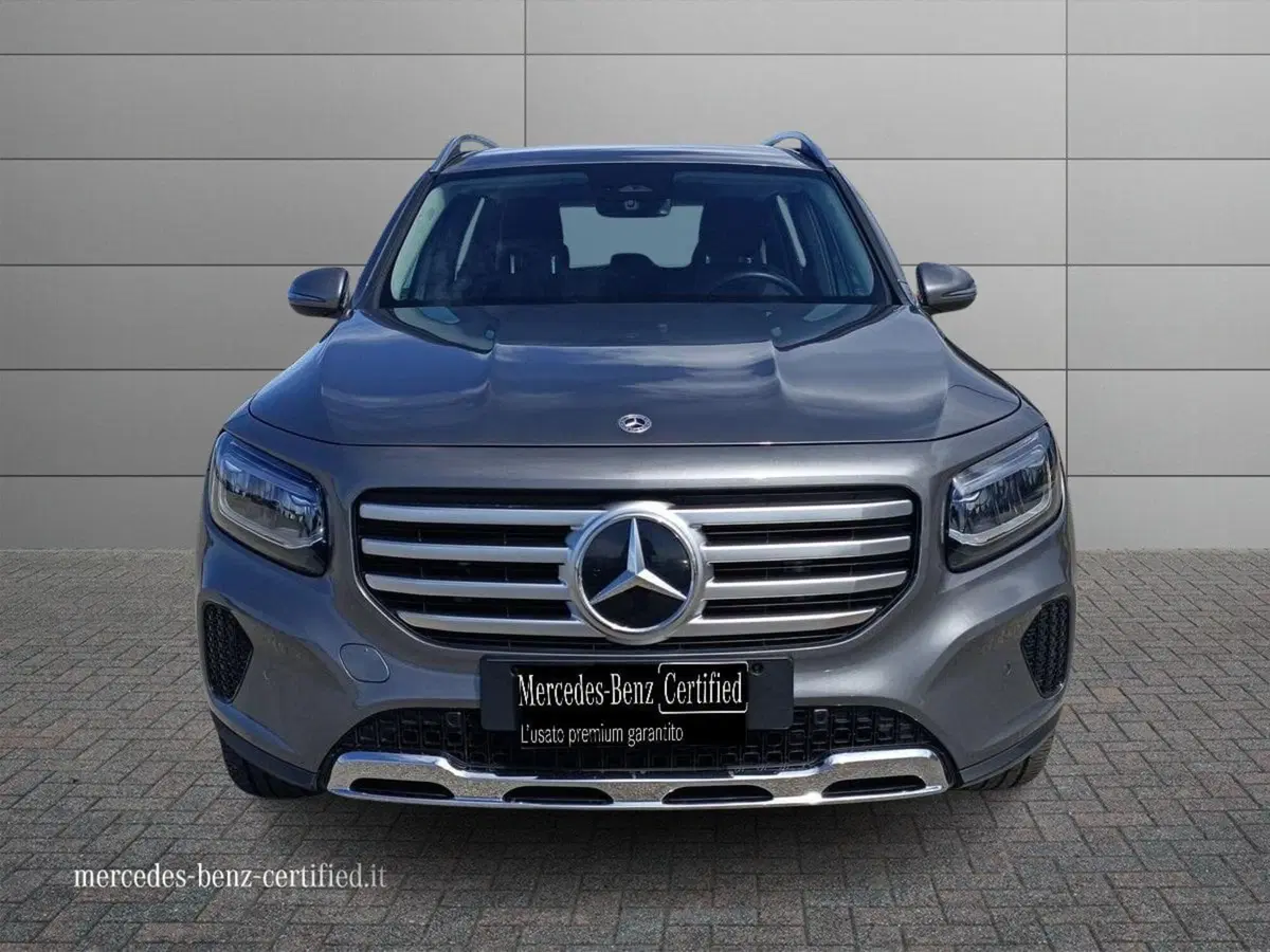 Mercedes-Benz GLB usata a Bari (3)