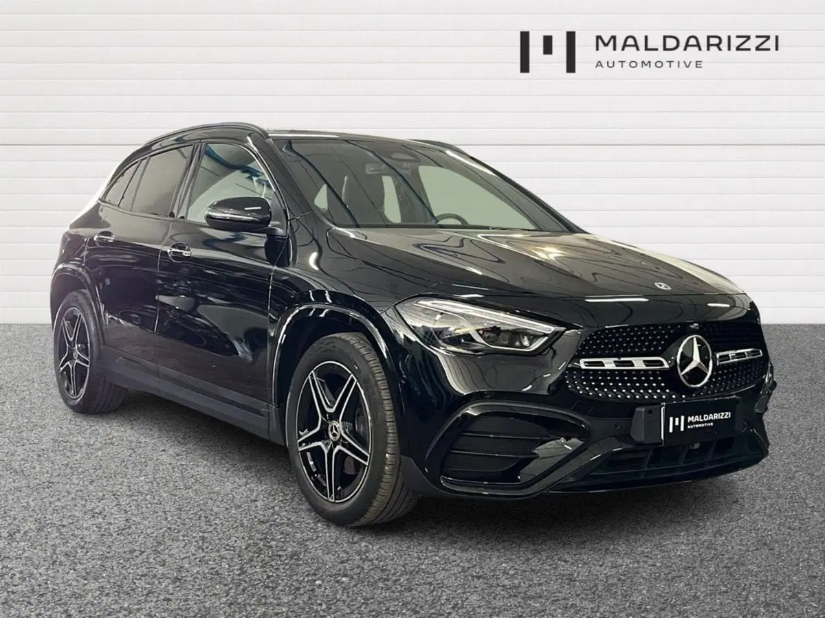 Mercedes-Benz GLA SUV usata a Bari