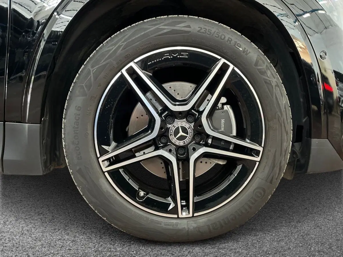 Mercedes-Benz GLA SUV usata a Bari (6)