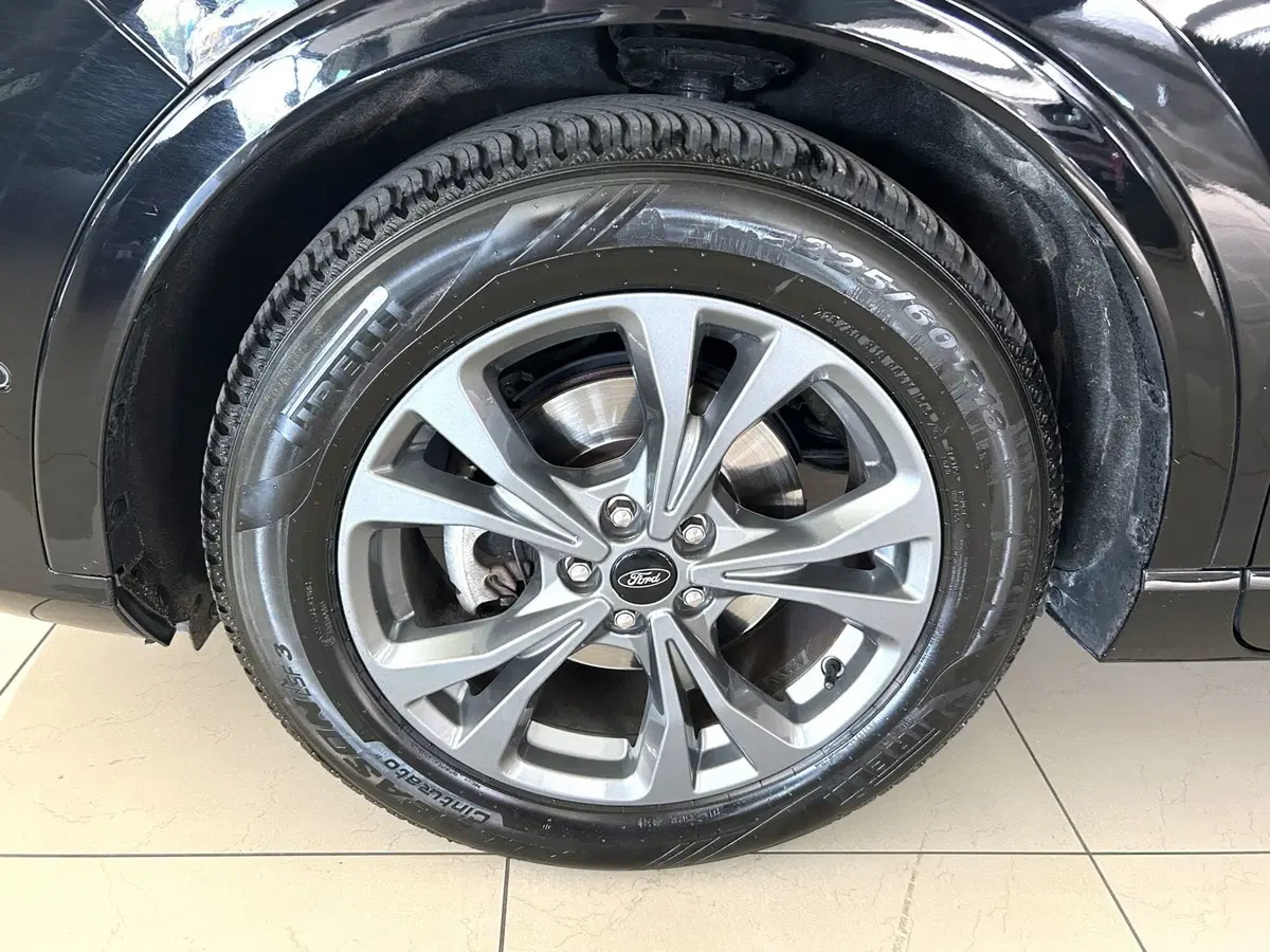Ford Kuga usata a Ferrara (7)