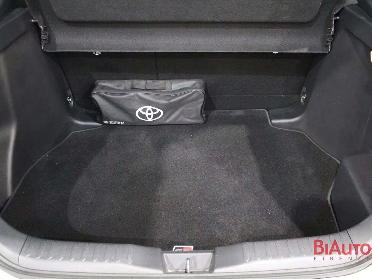 Toyota Toyota C-HR usata a Firenze (9)