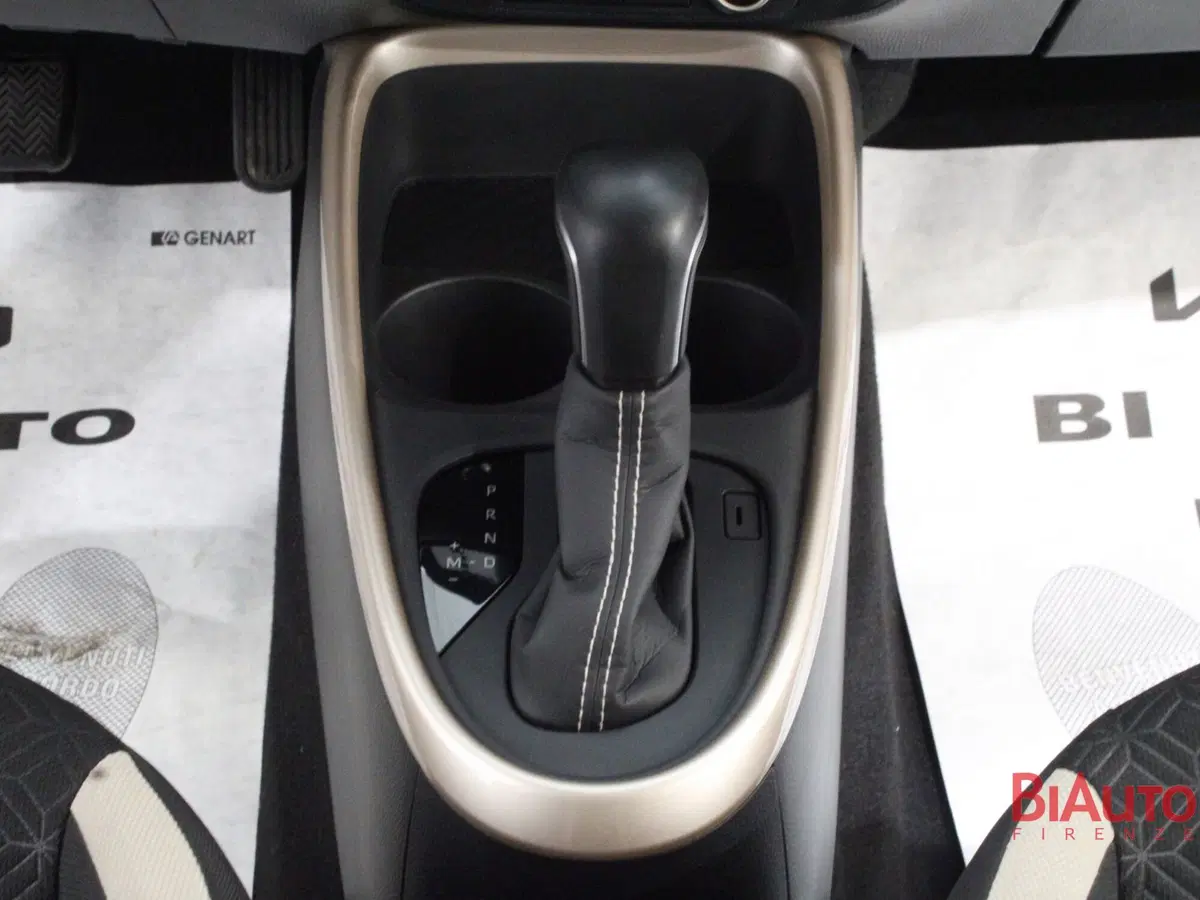 Toyota Aygo X usata a Firenze (16)