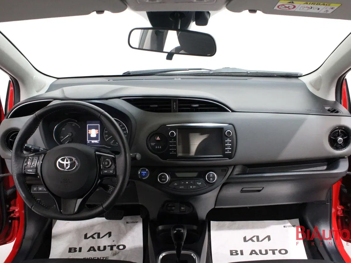 Toyota Yaris usata a Firenze (10)