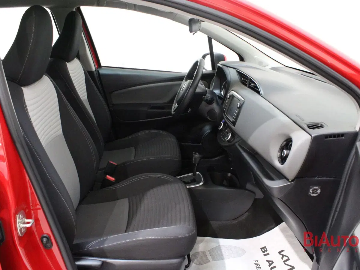 Toyota Yaris usata a Firenze (7)