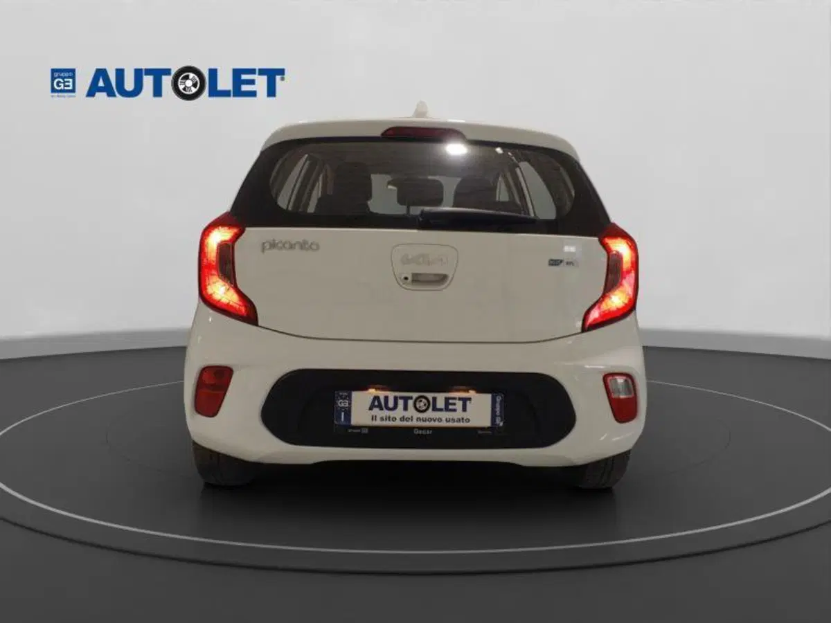 Kia Picanto usata a Genova (6)