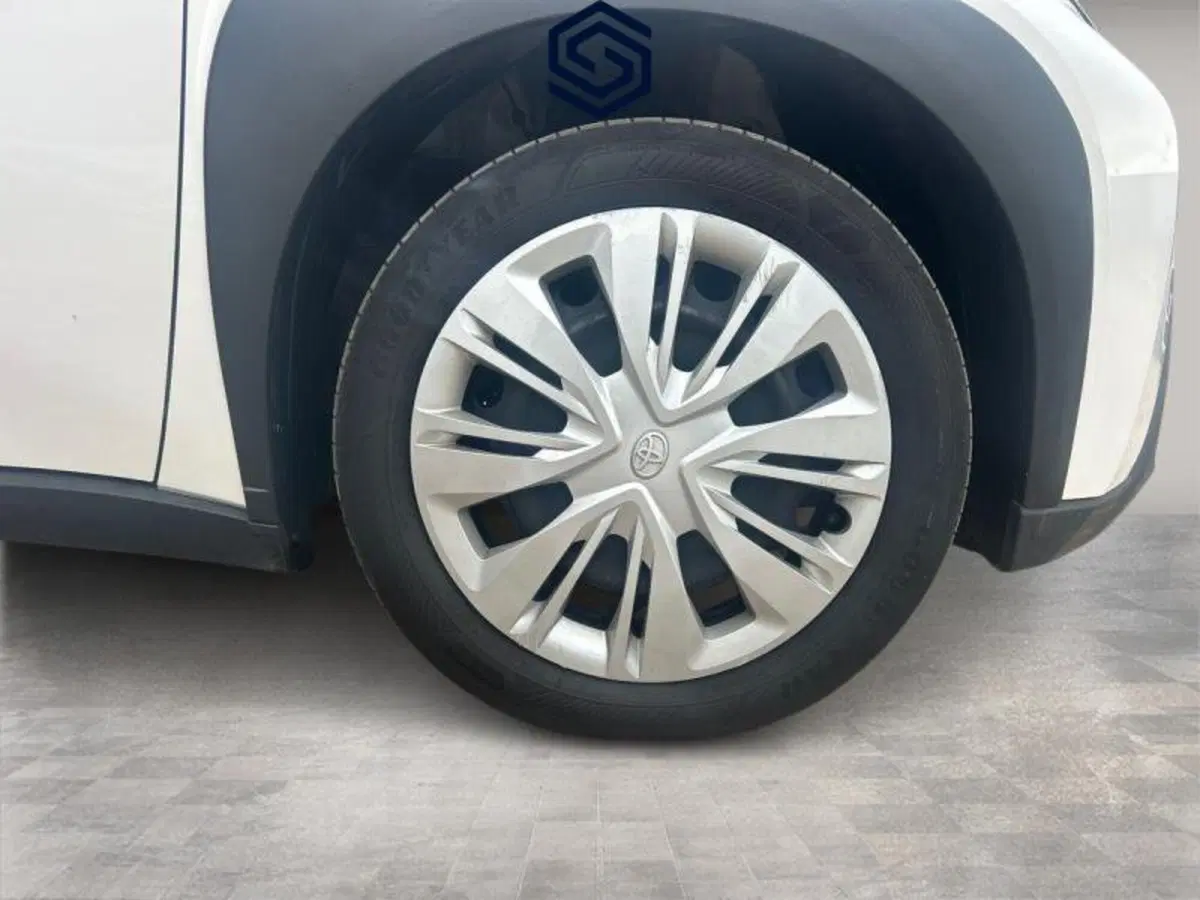Toyota Aygo X usata a Cagliari (17)