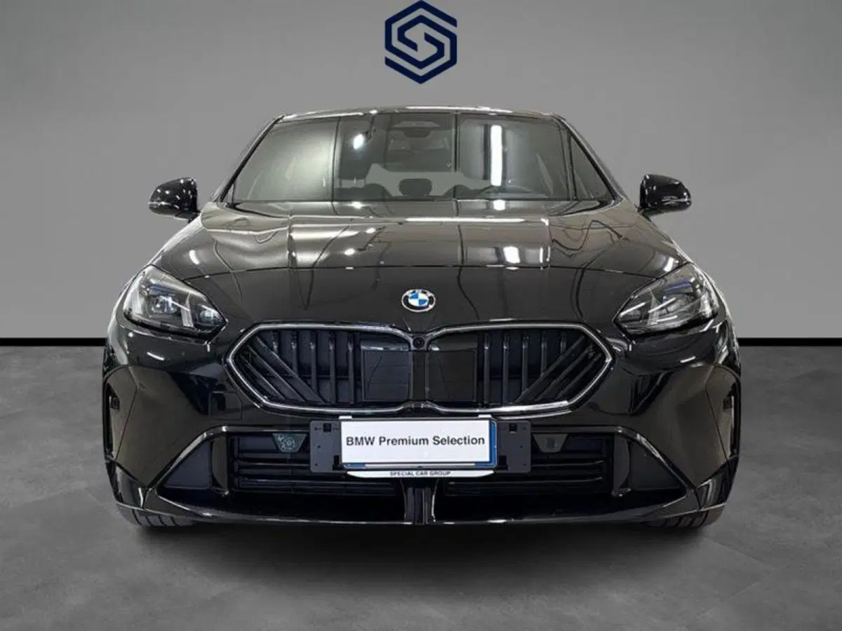 BMW Serie 1 usata a Cagliari (7)