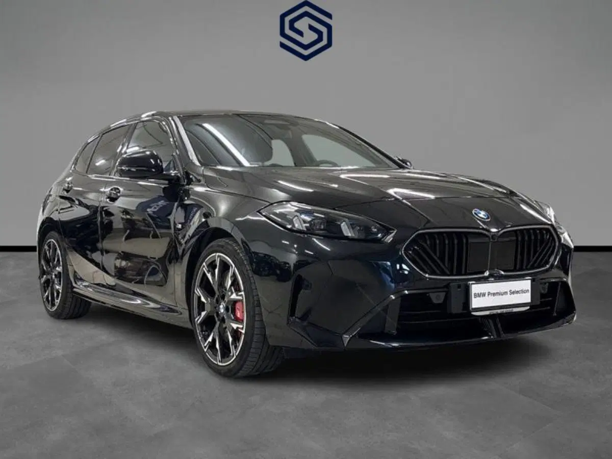 BMW Serie 1 usata a Cagliari (6)