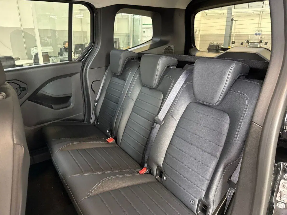 Mercedes-Benz Classe T nuova a Rimini (13)