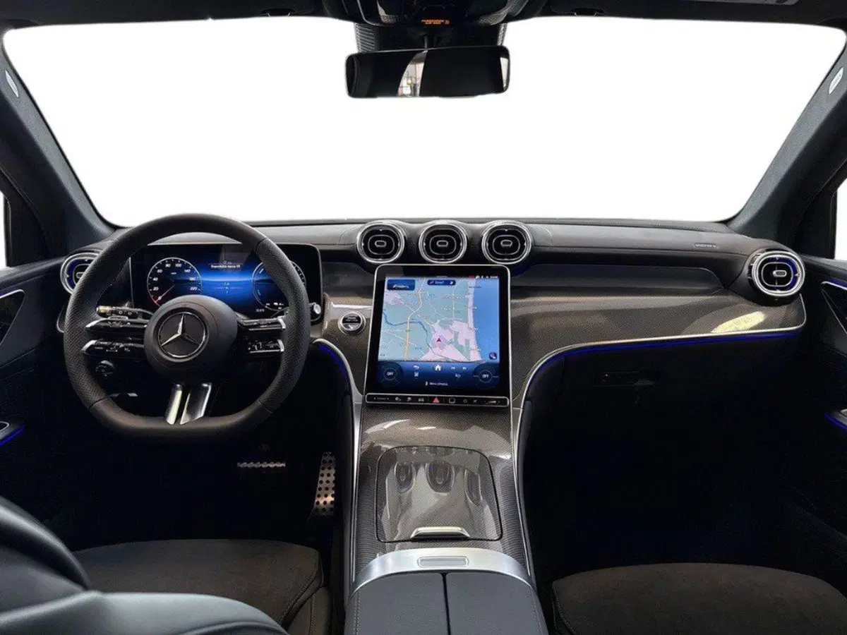Mercedes-Benz GLC nuova a Rimini (10)