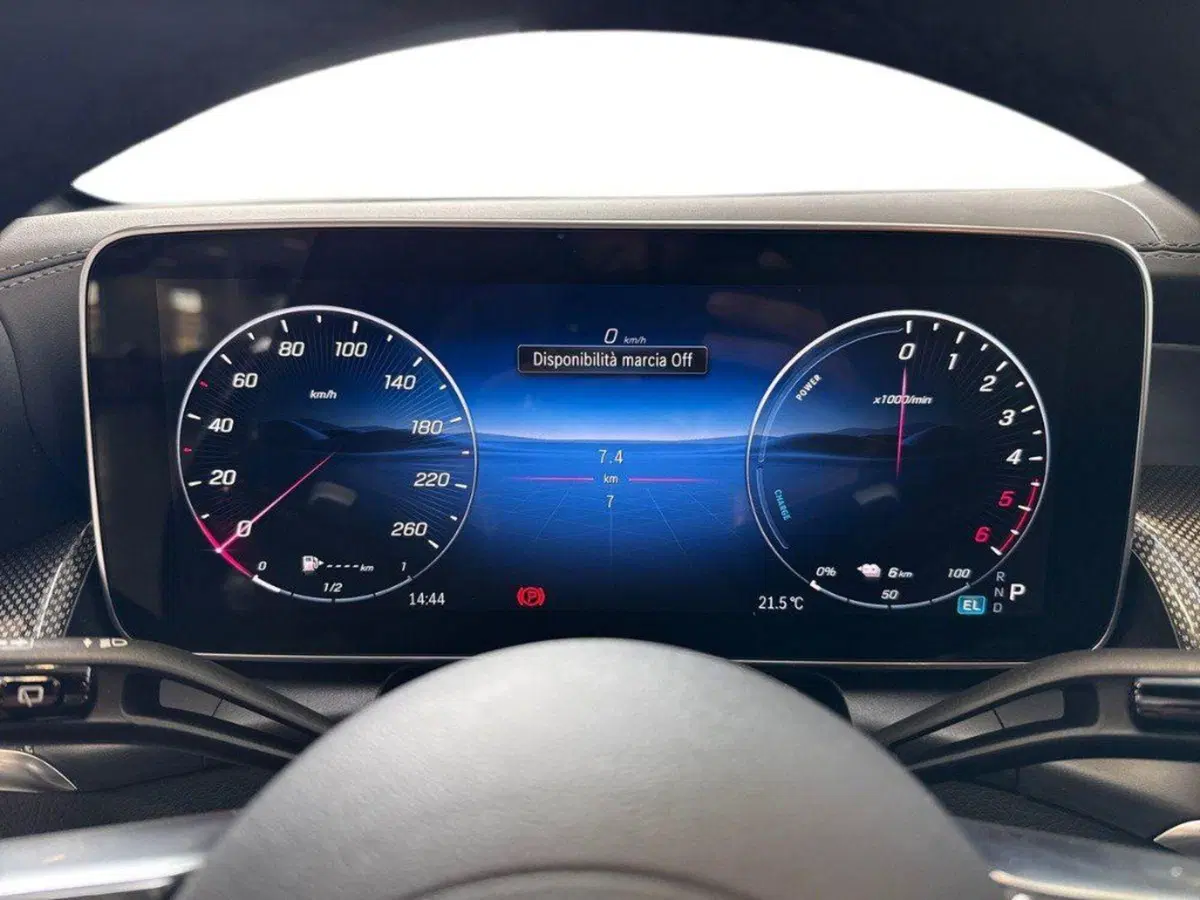 Mercedes-Benz GLC nuova a Rimini (9)